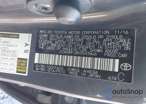 2017 Toyota Prius Two z USA, uszkodzony, nr VIN JTDKBRFU8H3543866